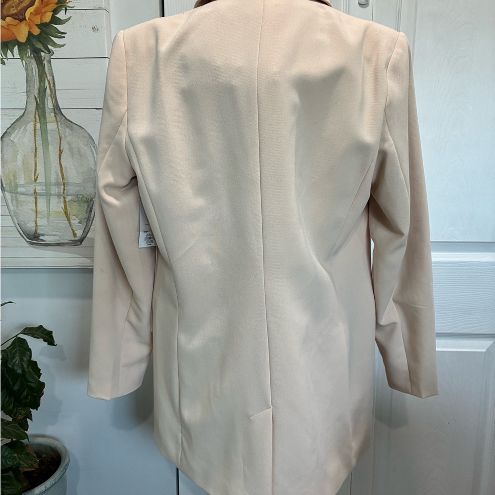 Nine West Cream Blazer with Notched Lapels - Picture 5 of 8